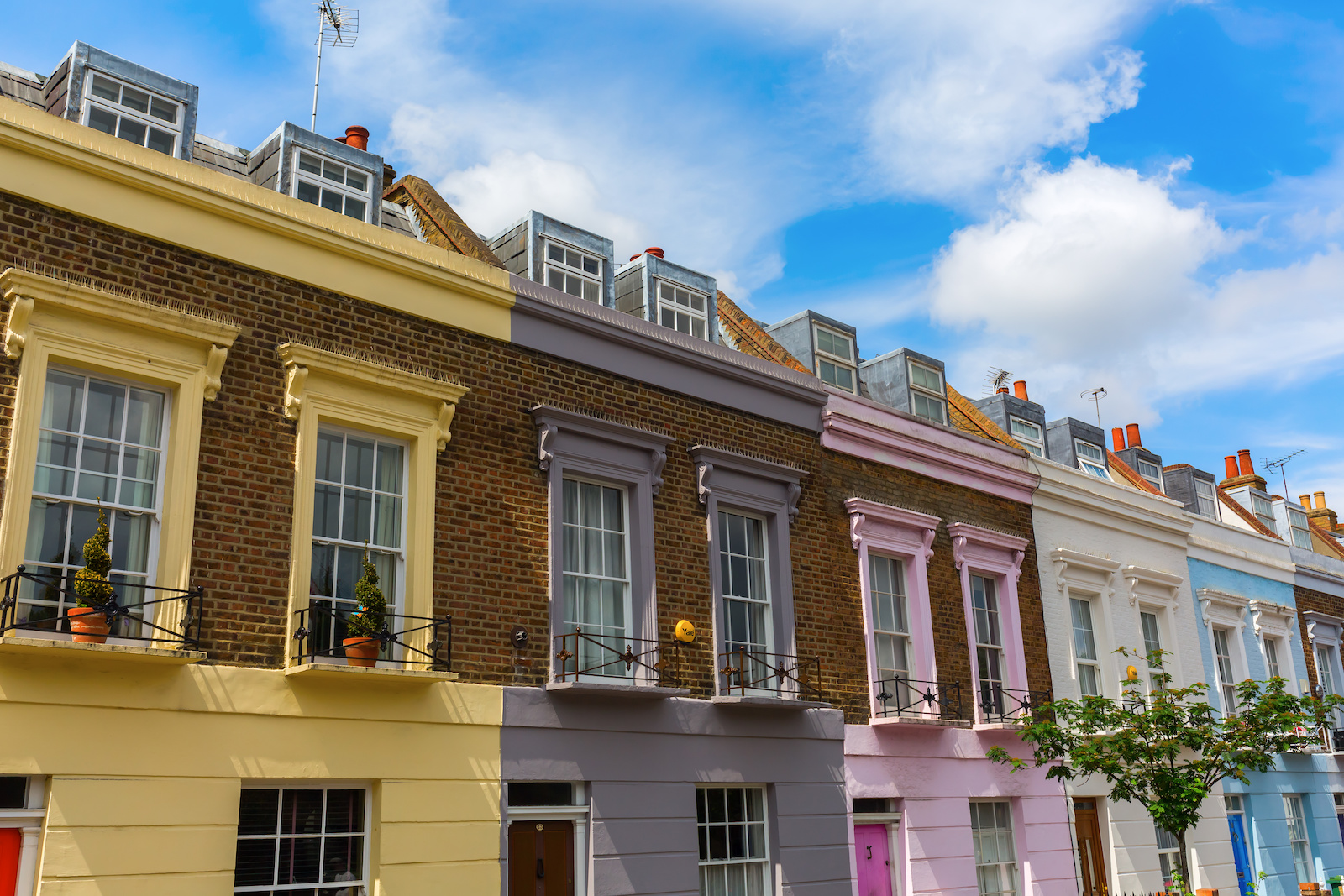 Can a Short Lease Stop You from Selling Your House or Flat?