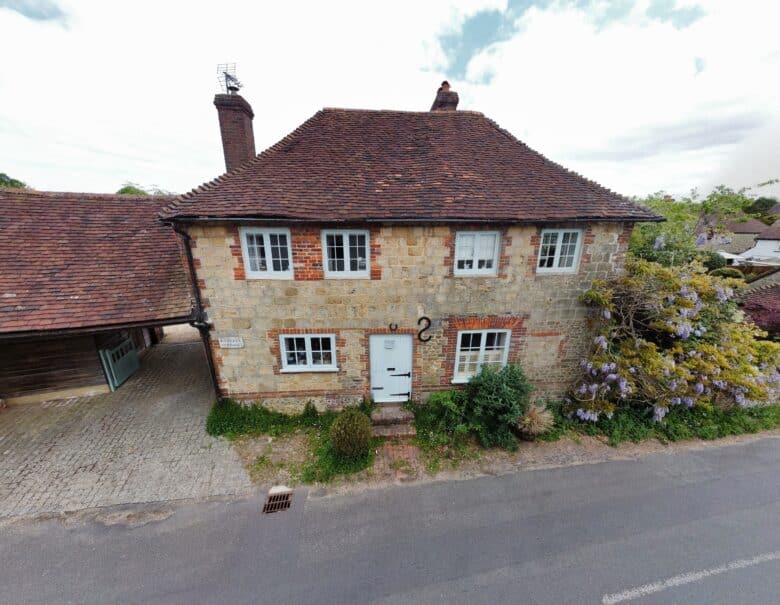 Feature image of Asbestos in Older Homes: Managing Asbestos