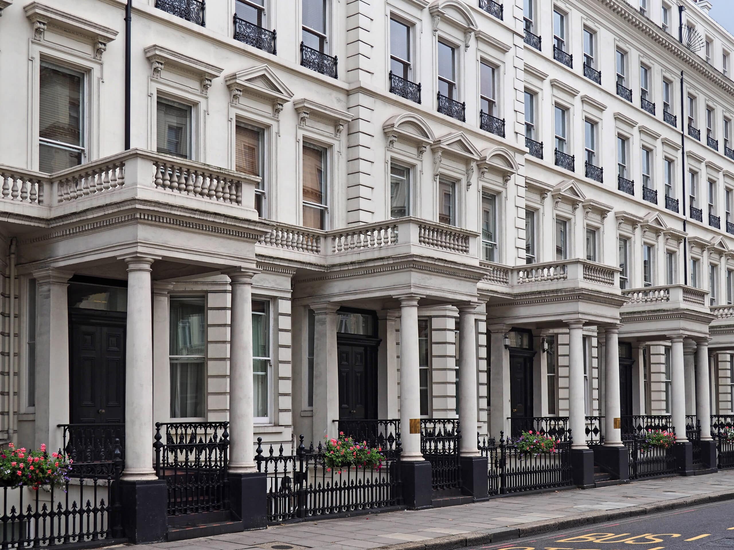 Black Mould in Properties: How Surveys Help 1 Black Mould