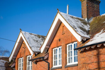 Feature image of post How to Get Your Roof Ready for Winter with a Roof Survey